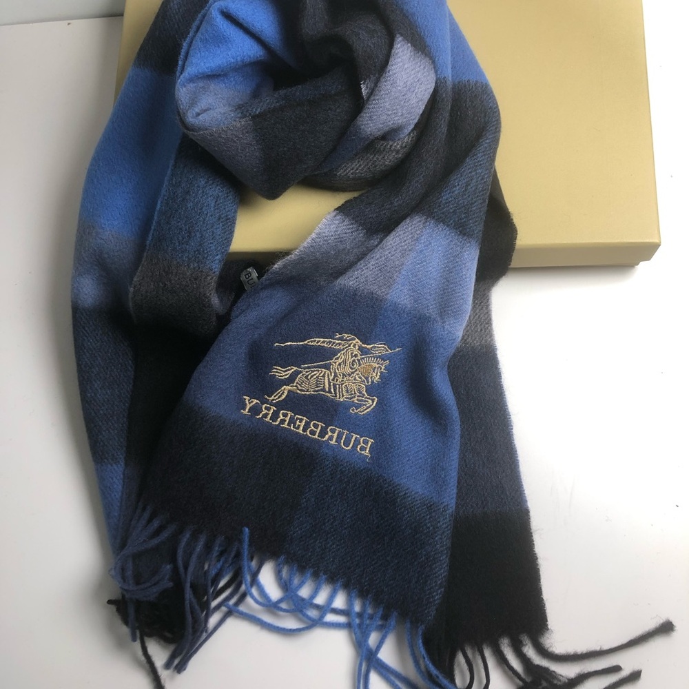 Authentic Burberry Check Cashmere Scarf with Knight Logo - Navy/Black